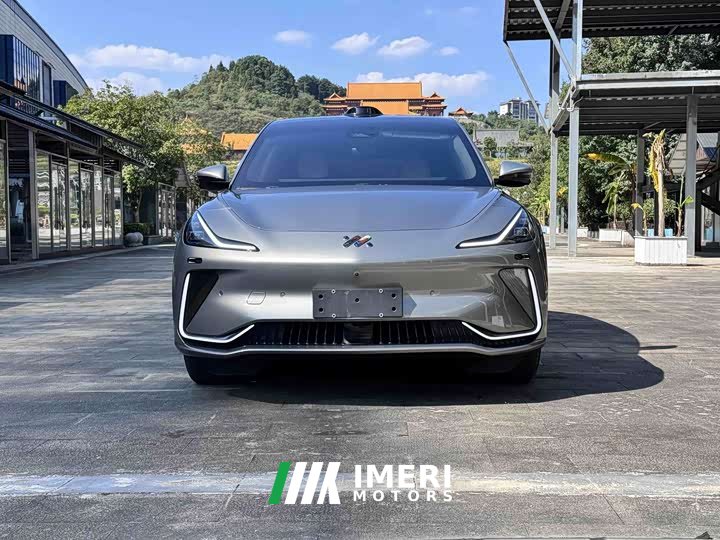 IM Motors Zhiji LS7 Refreshed Ultra