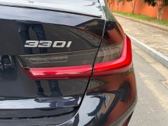 BMW 3 Series 330i M Sport Night Edition Package - ფოტო 18