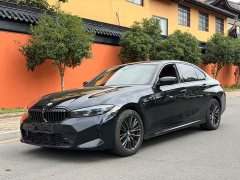 BMW 3 Series 330i M Sport Night Edition Package - ფოტო 3