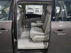 Buick GL8 Land Business Class Comfort Edition - ფოტო 15