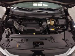Buick GL8 Land Business Class Comfort Edition - ფოტო 6