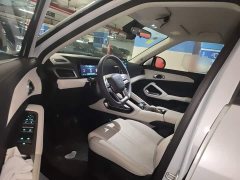 BYD Yuan UP 401KM Vitality Edition - ფოტო 17