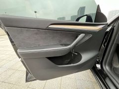 Tesla Model Y Standard Range RWD - ფოტო 10