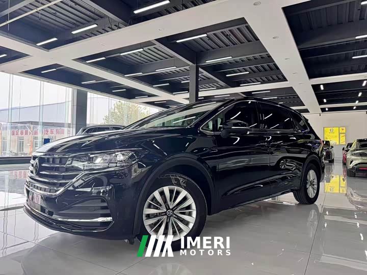 Volkswagen Viloran Facelift 330TSI Business Edition