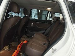 BMW X1 sDrive20Li Premium - ფოტო 13