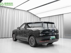 IM Motors Zhiji LS8 52 Max Luxury Six-Seater - ფოტო 4