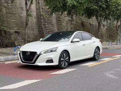 Nissan Teana 2.0L XL Comfort - ფოტო 1