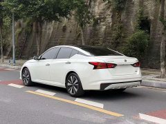Nissan Teana 2.0L XL Comfort - ფოტო 17