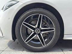 Mercedes-Benz C-Class 2023 Facelift C 260 L AMG Line - ფოტო 8
