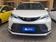Toyota SIENNA 2021 2.5L Hybrid AWD XLE 7-Seater US Version - ფოტო 2