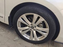 Toyota SIENNA 2021 2.5L Hybrid AWD XLE 7-Seater US Version - ფოტო 6