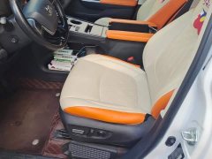 Toyota SIENNA 2021 2.5L Hybrid AWD XLE 7-Seater US Version - ფოტო 9