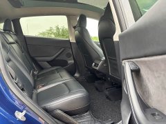 Tesla Model Y Rear-Wheel Drive - ფოტო 11