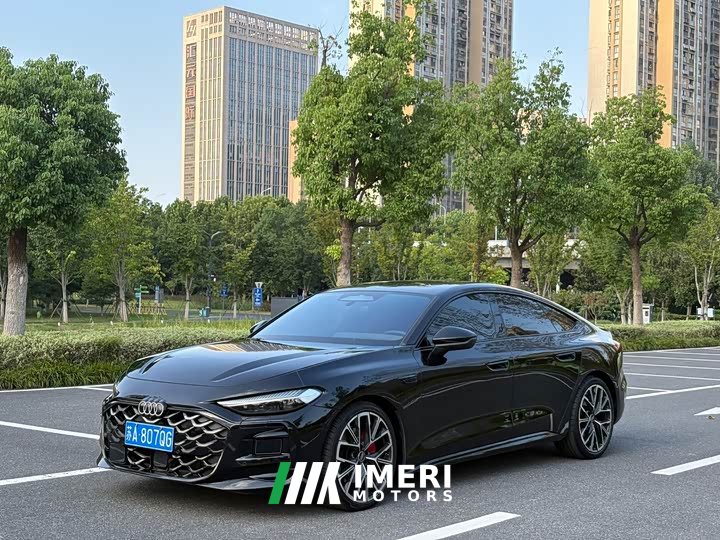 Audi A5L Sportback TFSI 150kW Intelligent quattro - ავტომობილი ჩინეთიდან