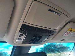 Honda Odyssey 2.0L Sharp Premium Edition - ფოტო 15