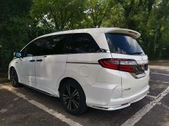 Honda Odyssey 2.0L Sharp Premium Edition - ფოტო 4