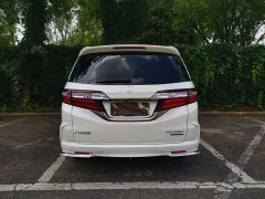 Honda Odyssey 2.0L Sharp Premium Edition - ფოტო 5