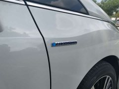 Honda Odyssey 2.0L Sharp Premium Edition - ფოტო 7