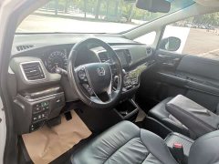 Honda Odyssey 2.0L Sharp Premium Edition - ფოტო 8