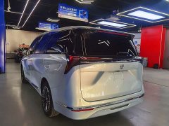 Buick GL8 Luxe Smart Comfort Edition - ფოტო 4