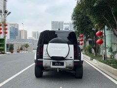 Land Rover Defender 110 P400 Dark Edition - ფოტო 14