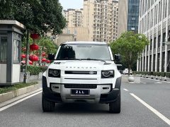 Land Rover Defender 110 P400 Dark Edition - ფოტო 2