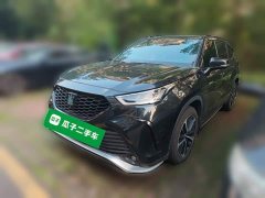 Toyota Crown Land Cruiser Crown Venza 2021 2.5L HEV AWD Premium - ფოტო 1