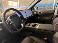 Li Auto L7 Pro - ფოტო 4
