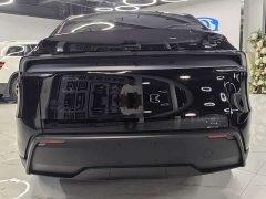 Tesla Model Y Rear-Wheel Drive - ფოტო 6
