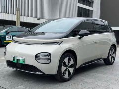 Baojun Yunduo 2023 460 Max Lingxi Edition - ფოტო 1