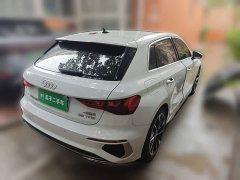 Audi A3 Facelift Sportback 35 TFSI Fashion Sport - ფოტო 4