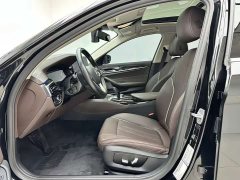 BMW 5 Series 525Li Luxury Package - ფოტო 12