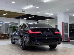 BMW 3 Series 325Li M Sport Package - ფოტო 7