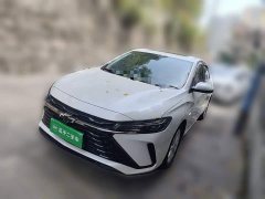 Chevrolet Cruze 1.5L Dual-Clutch Deluxe Edition - ფოტო 1