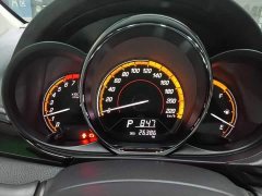 Toyota Yaris L Zhixuan X 1.5L CVT Luxury Plus - ფოტო 9