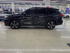 Toyota Crown Land Cruiser Crown Venza 2022 2.5L HEV AWD Premium - ფოტო 16