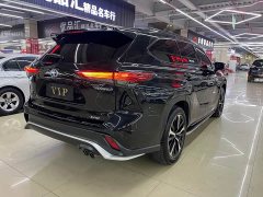Toyota Crown Land Cruiser Crown Venza 2022 2.5L HEV AWD Premium - ფოტო 18
