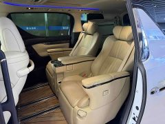 Toyota Vellfire Crown Twin Engine 2.5L HV Premium Edition - ფოტო 5