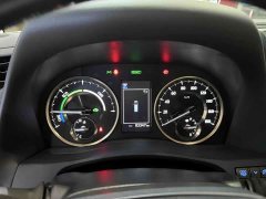 Toyota Vellfire Crown Twin Engine 2.5L HV Premium Edition - ფოტო 9