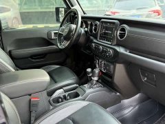 Jeep Gladiator 2022 3.6L Pioneer Edition - ფოტო 9