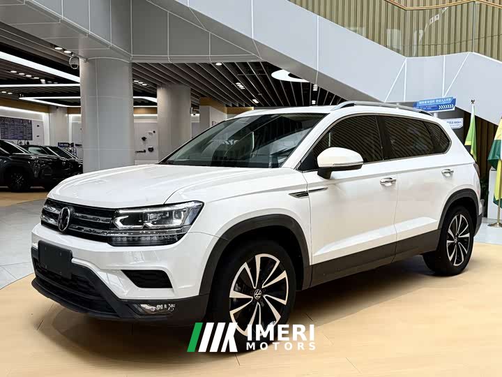 Volkswagen Touareg 2022 280TSI FWD Luxury Edition - ავტომობილი ჩინეთიდან