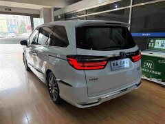 Honda Elysion 2.0L e:HEV Luxury Prestige Edition - ფოტო 8