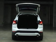 BMW X1 sDrive20Li Fashion - ფოტო 12