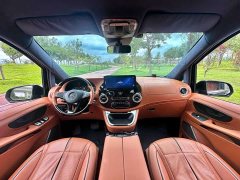 Mercedes-Benz Vito 2023 2.0T Elite 7-Seater - ფოტო 5