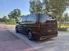 Mercedes-Benz Vito 2023 2.0T Elite 7-Seater - ფოტო 7