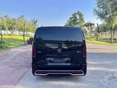 Mercedes-Benz Vito 2023 2.0T Elite 7-Seater - ფოტო 8