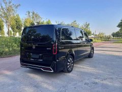 Mercedes-Benz Vito 2023 2.0T Elite 7-Seater - ფოტო 9