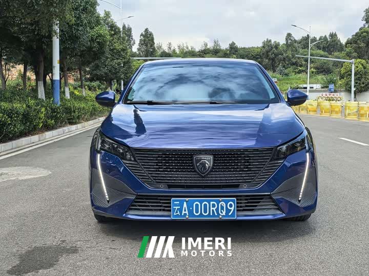 Peugeot 408 1.6T Dream Edition