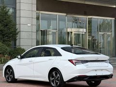 Hyundai Elantra 1.5L CVT Luxury - ფოტო 4
