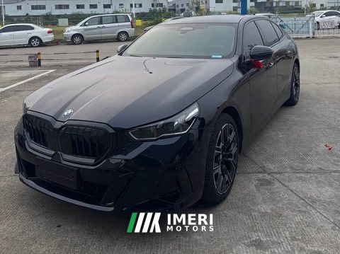 2025 BMW 5 Series 530Li Luxury M Sport Package - ავტომობილი ჩინეთიდან